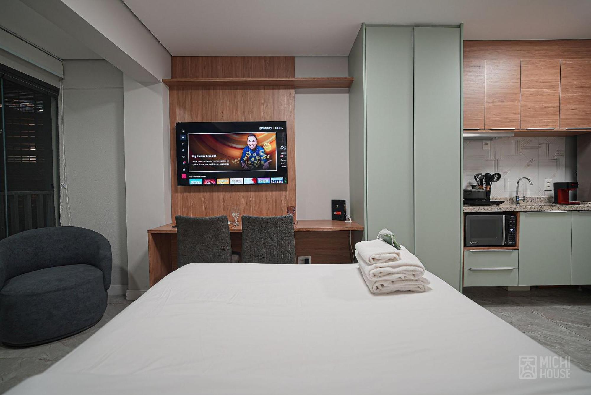 Maravilhoso Metro Paraiso/av Paulista/ibirapuera Ac/wf Apartment